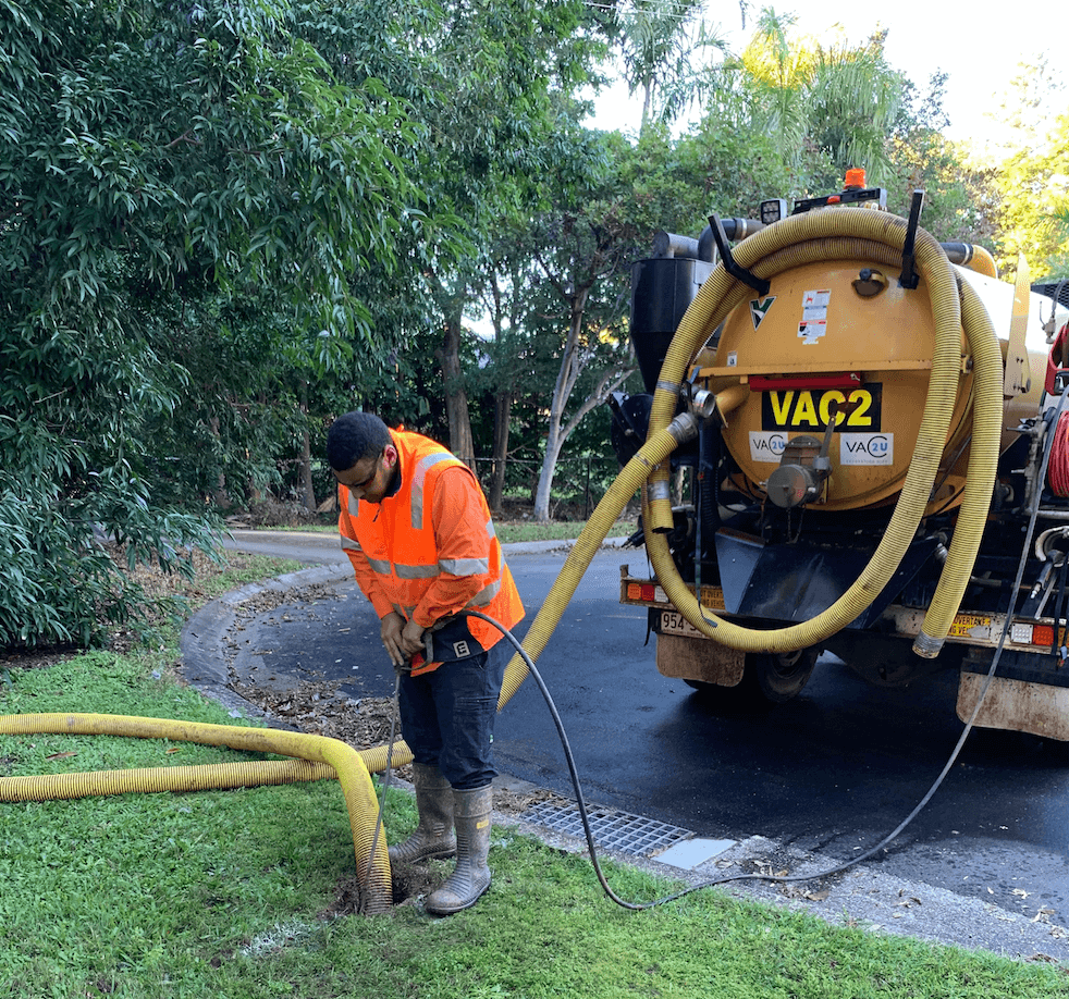 Leaders in Hydro Excavation SEQ Vac2U